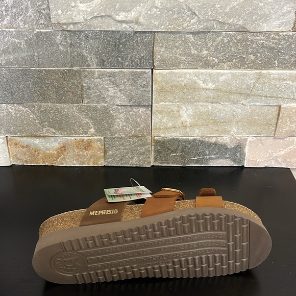 Mephisto Hyacinta Women's Sandal - Picture 7 of 10